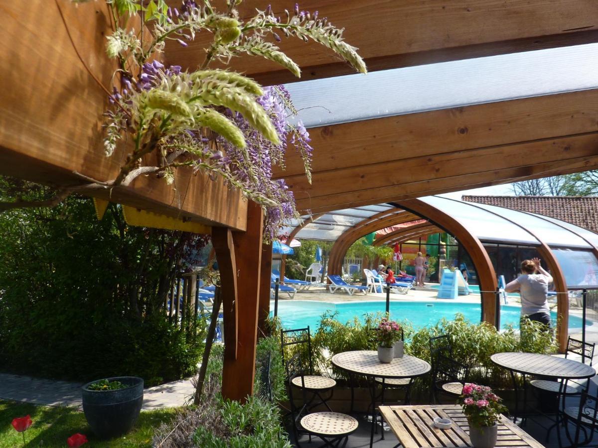 Licques Camping Pommiers Des Trois Pays מראה חיצוני תמונה