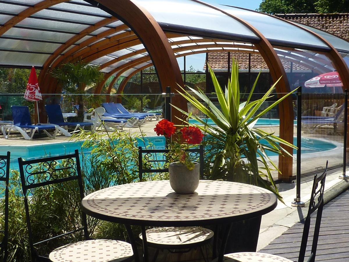 Licques Camping Pommiers Des Trois Pays מראה חיצוני תמונה