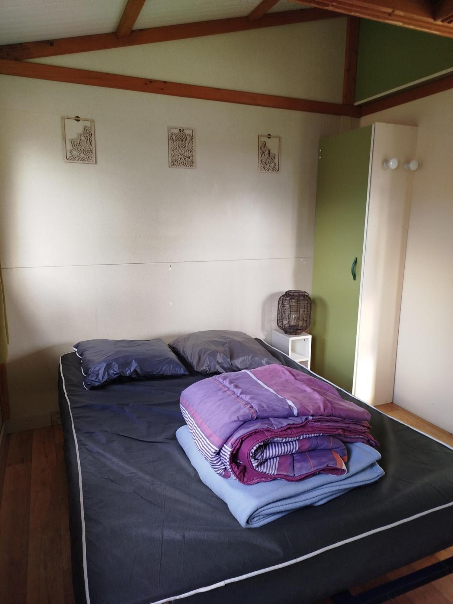 Licques Camping Pommiers Des Trois Pays מראה חיצוני תמונה