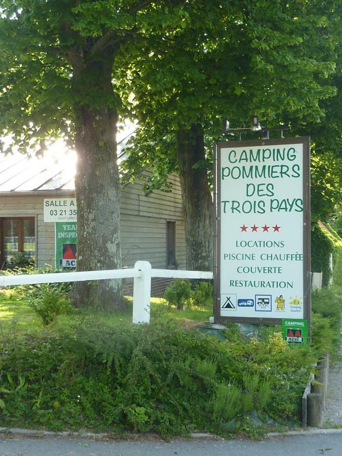 Licques Camping Pommiers Des Trois Pays מראה חיצוני תמונה
